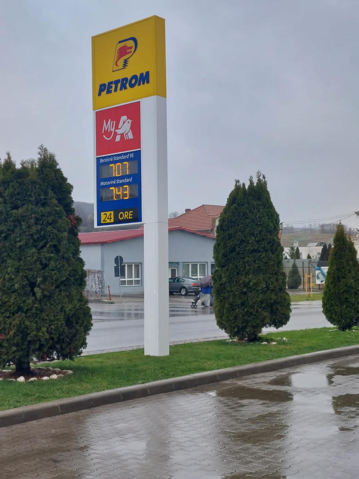 OMV PETROM si LUKOIL amendate cu 330.000 lei de Protectia Consumatorilor Alba!
