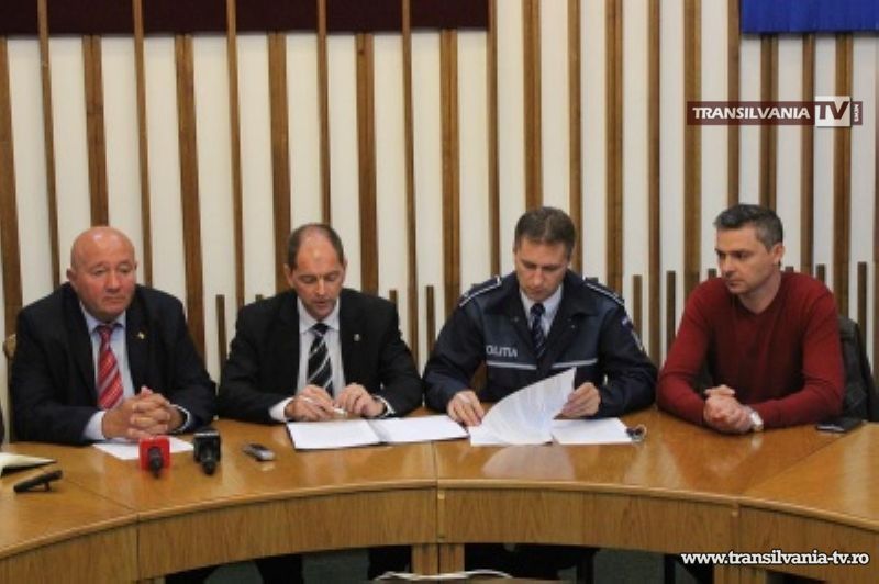 Poliţiştii locali vor da amenzi şoferilor indisciplinaţi