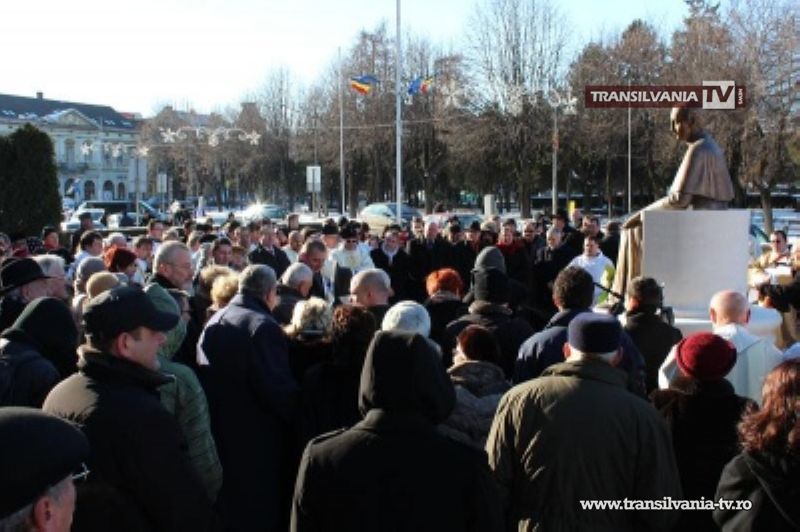 Noua statuie a episcopului Ham Janos, dezvelită în Centrul Vechi