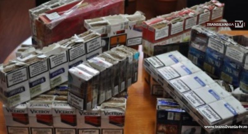 O femeie a transportat cartușe de țigări de contrabandă