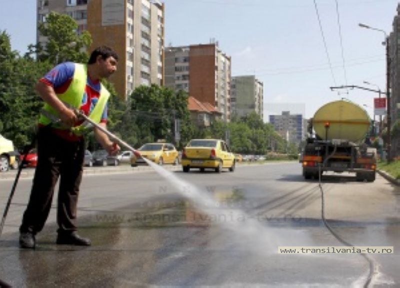 Programul spălării şi curăţării străzilor din municipiul Satu Mare