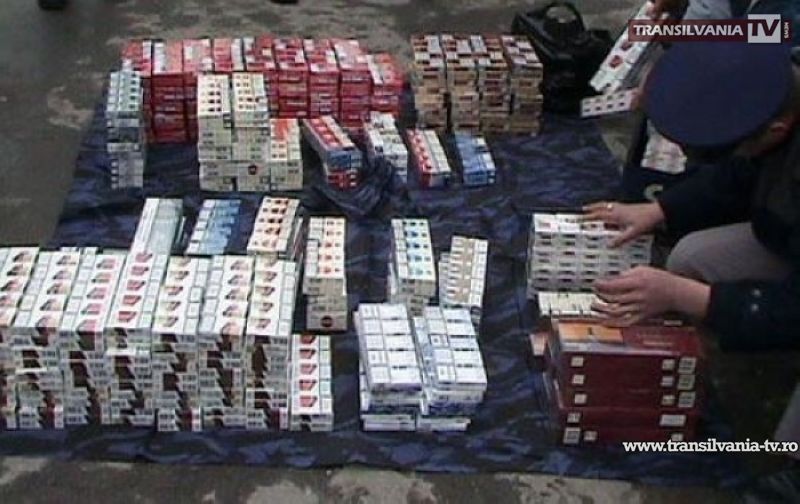 Contrabandiști de țigări amendați de polițiștii de frontieră