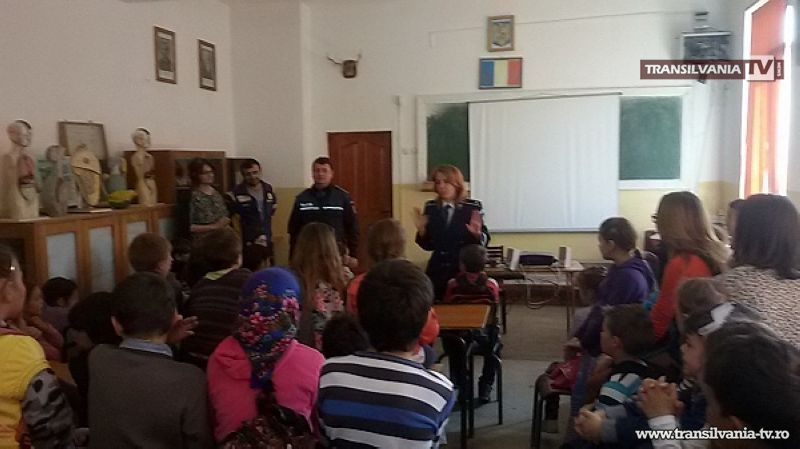 Siguranţa pe internet în atenţia părinţilor şi elevilor