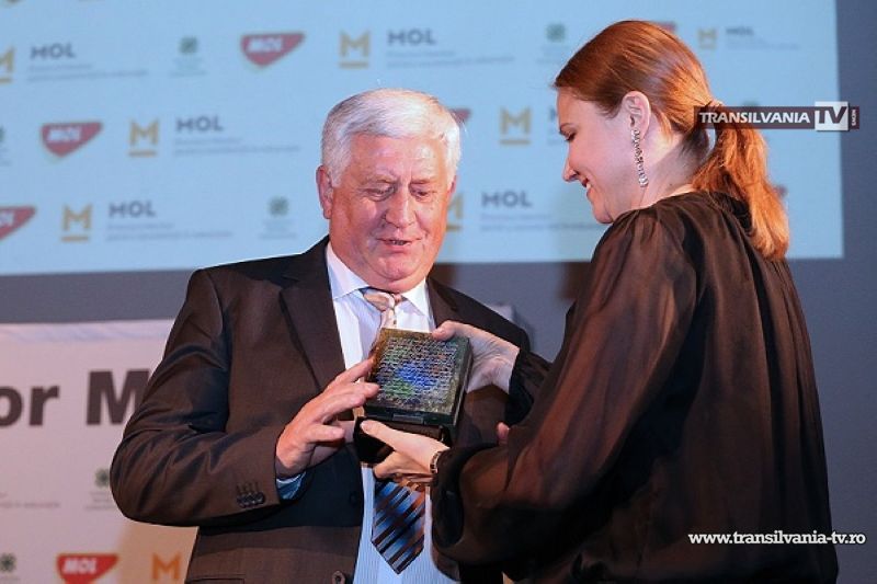 Antrenorul de scrimă Francisc Csiszar, distins cu Premiul Mentor din partea MOL România