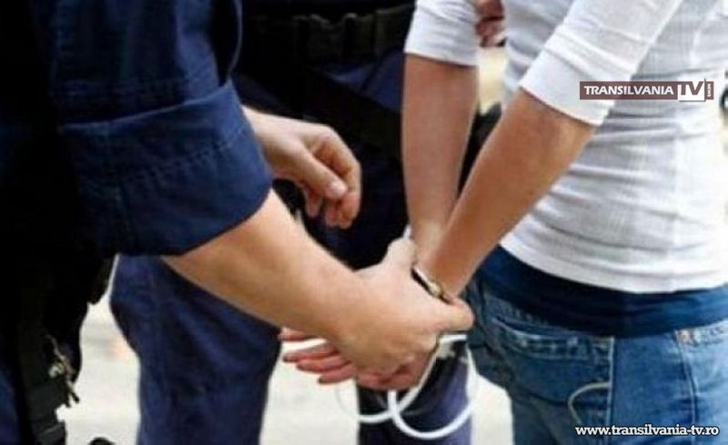 Maramureșeancă dată în urmărire, depistată în P.T.F. Petea