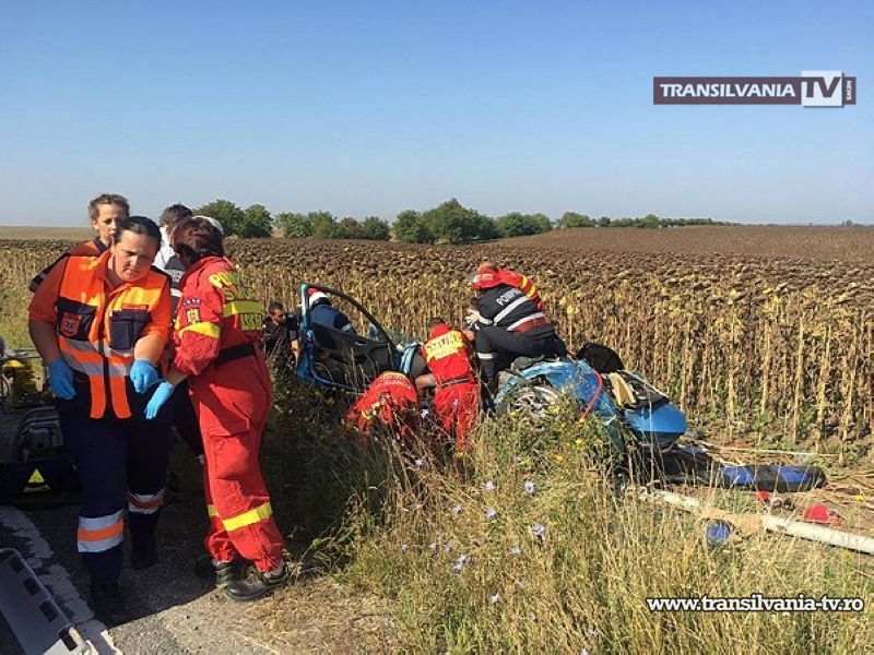 Accident cumplit între Carei și Petrești. Două persoane au murit, iar trei au fost rănite.