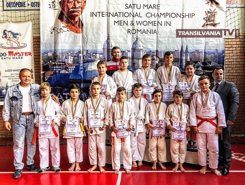 Judoka sătmăreni pe podium la turneul „Cupa Satu Mare”