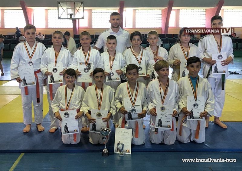 Week-end plin de medalii pentru judoka de la CSM Satu Mare