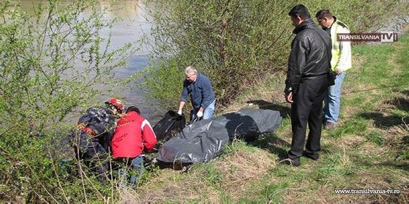 Cadavrul unei femei a fost găsit plutind în râul Someș