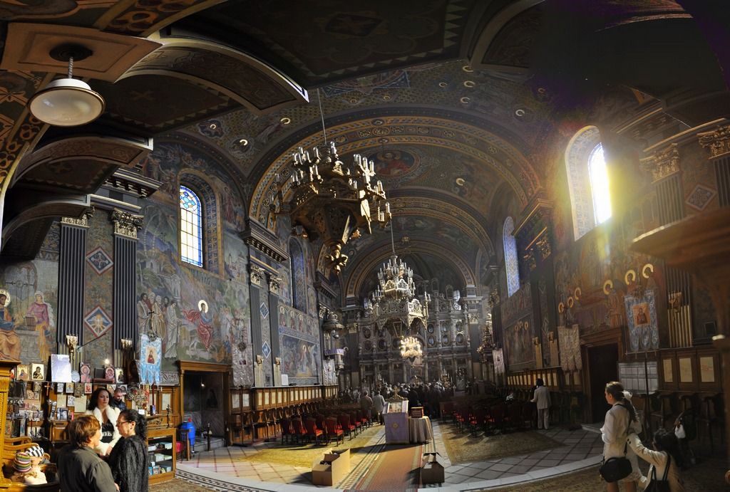 Mihai Eminescu omagiat la Biserica cu Luna