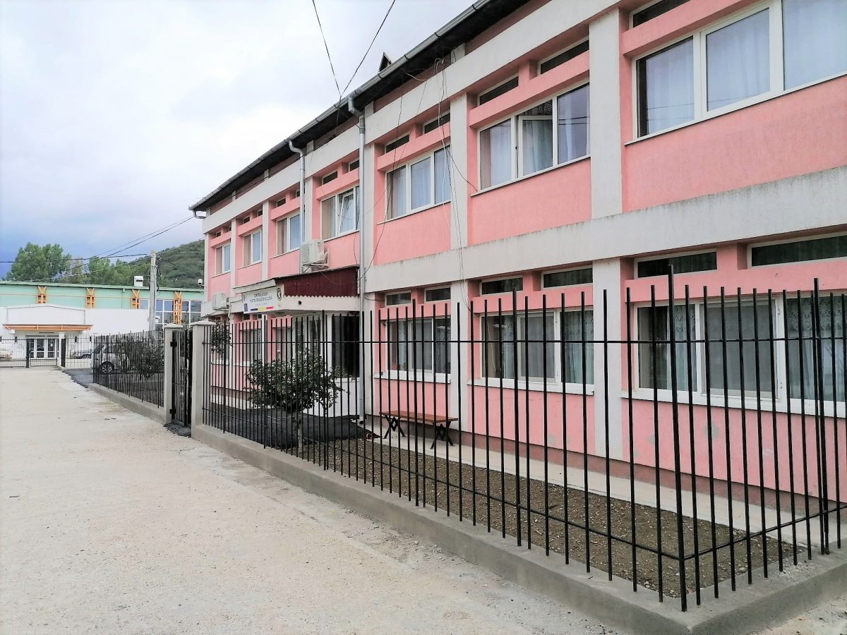 Teren de sport la CSEI Șimleu Silvaniei