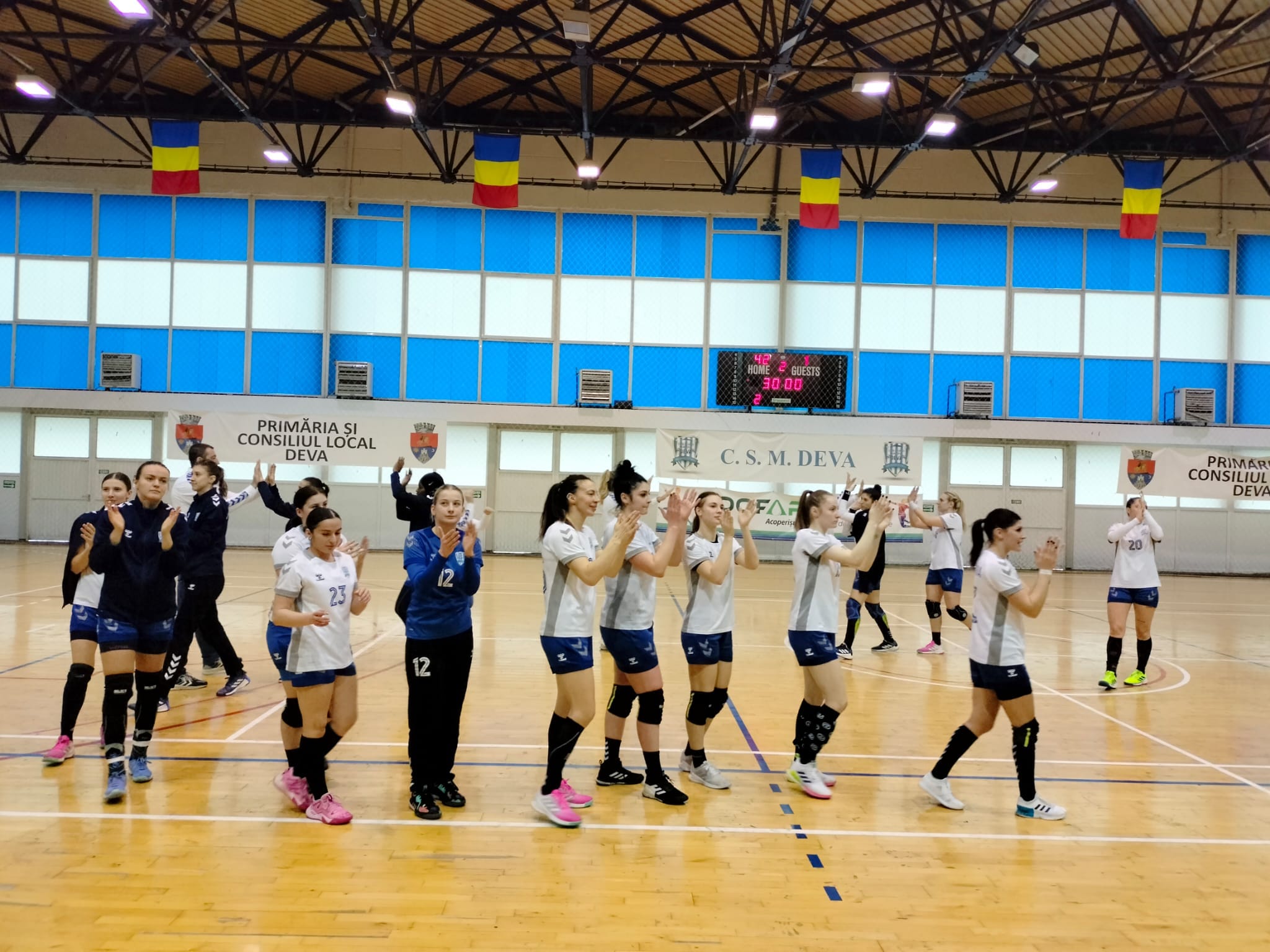 Victorie concludentă pentru handbalistele de la CSM Deva