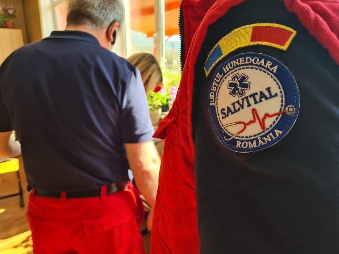 Caravana Salvital își continuă turneul prin județul Hunedoara