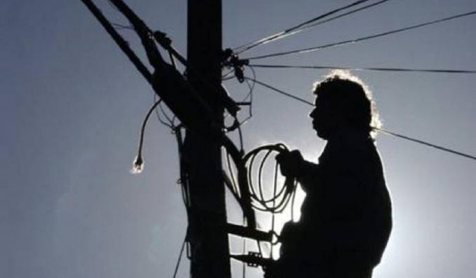 Cercetat pentru furt de curent electric