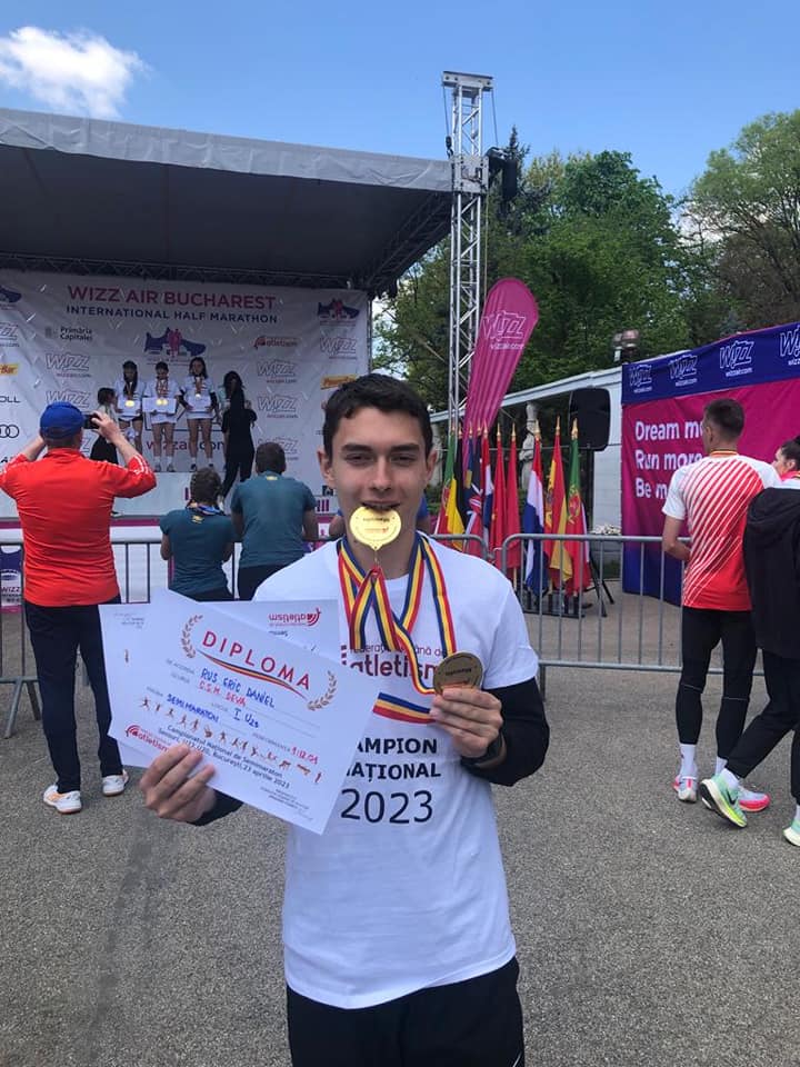 Atletul Eric Rus (CSM Deva), dublu campion național