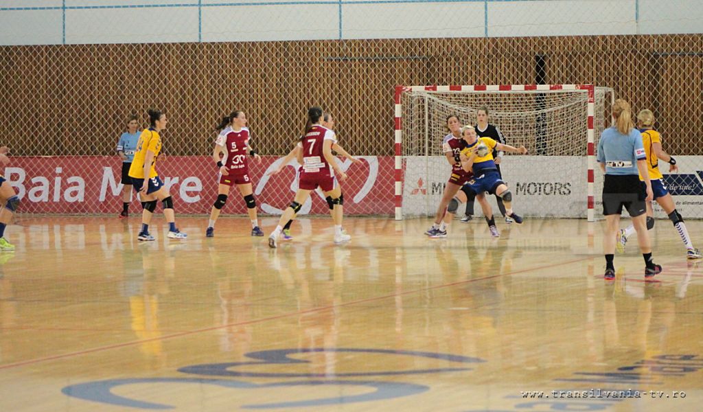 HCM Baia Mare – HCM Roman 33-21. Băimărencele s-au calificat în finală