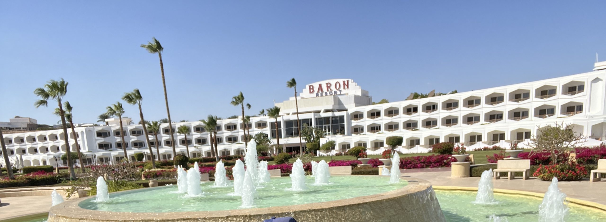 Viata de … baron, la celebrul hotel Baron Resort!
