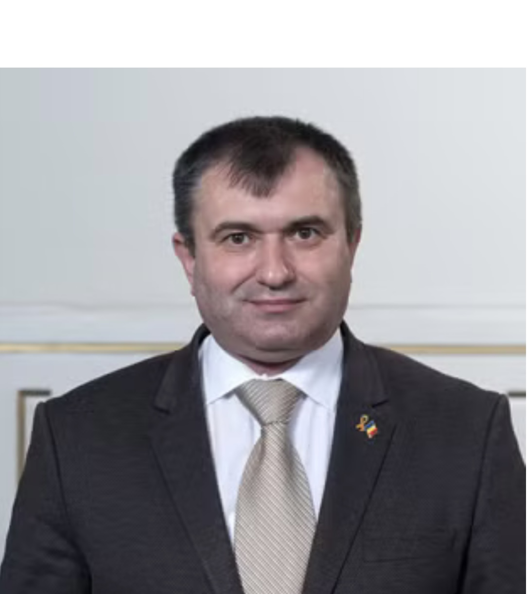 Vasile Bumbu, secretar CJ Alba, vrea bani si de la alegeri! In 2023 a declarat venituri de peste 125.000 de lei!