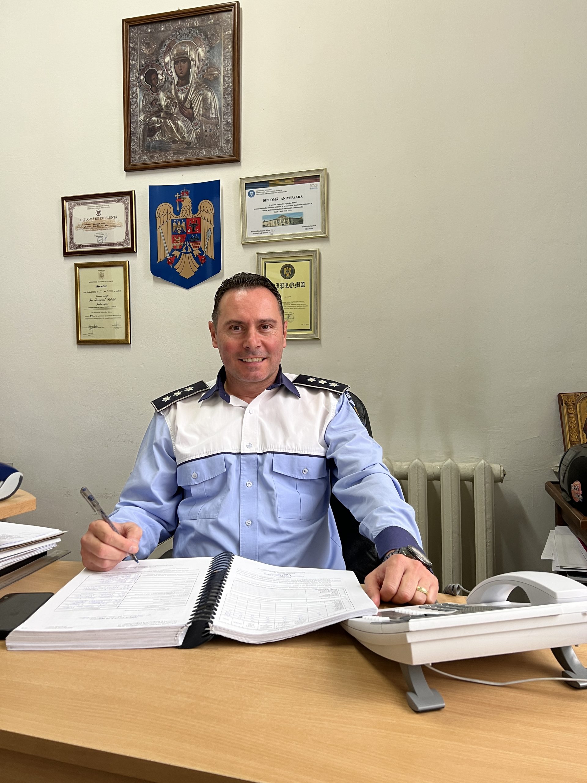 Comisarul Sef Mihai Zgardea a facut din Serviciul de Permise si Inmatriculari din Alba, cel mai bun din tara!