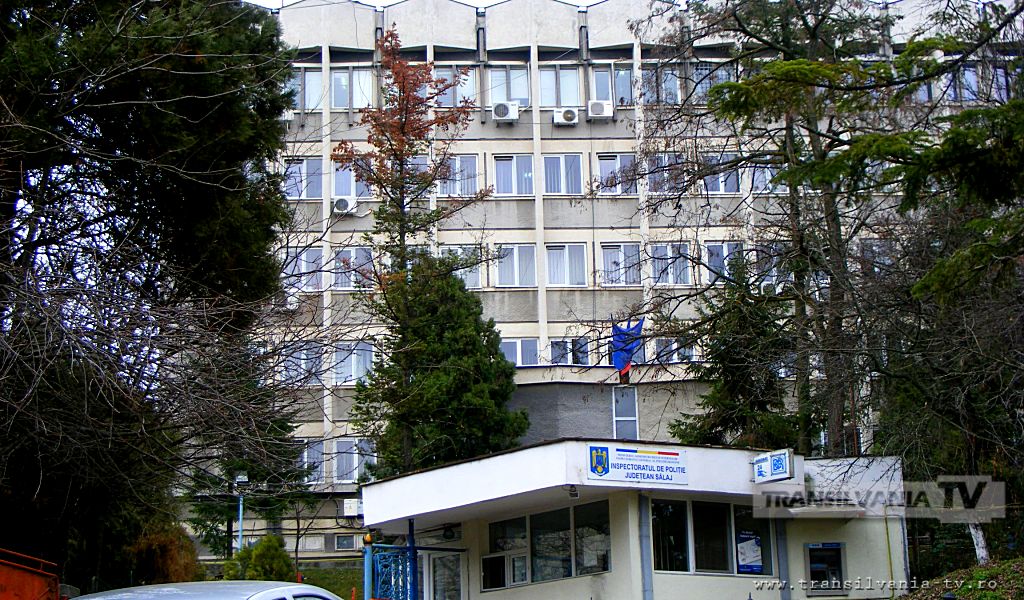 Peste 60 de polițiști sălăjeni, avansaţi în grad de Ziua Poliţiei Române