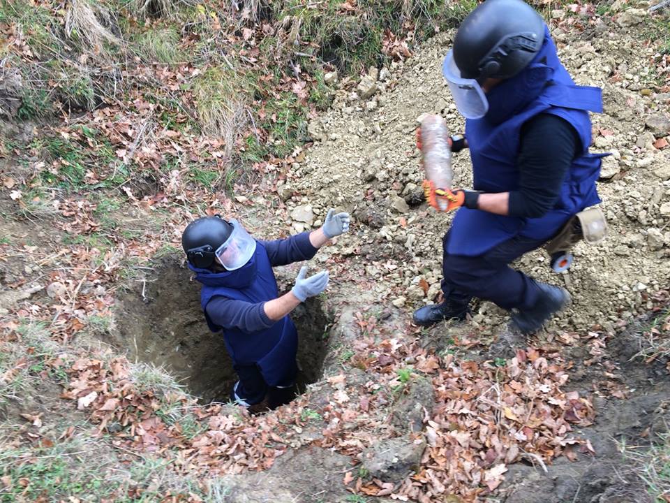 Activitate de distrugere a muniţiei desfășurată de ISU Sibiu