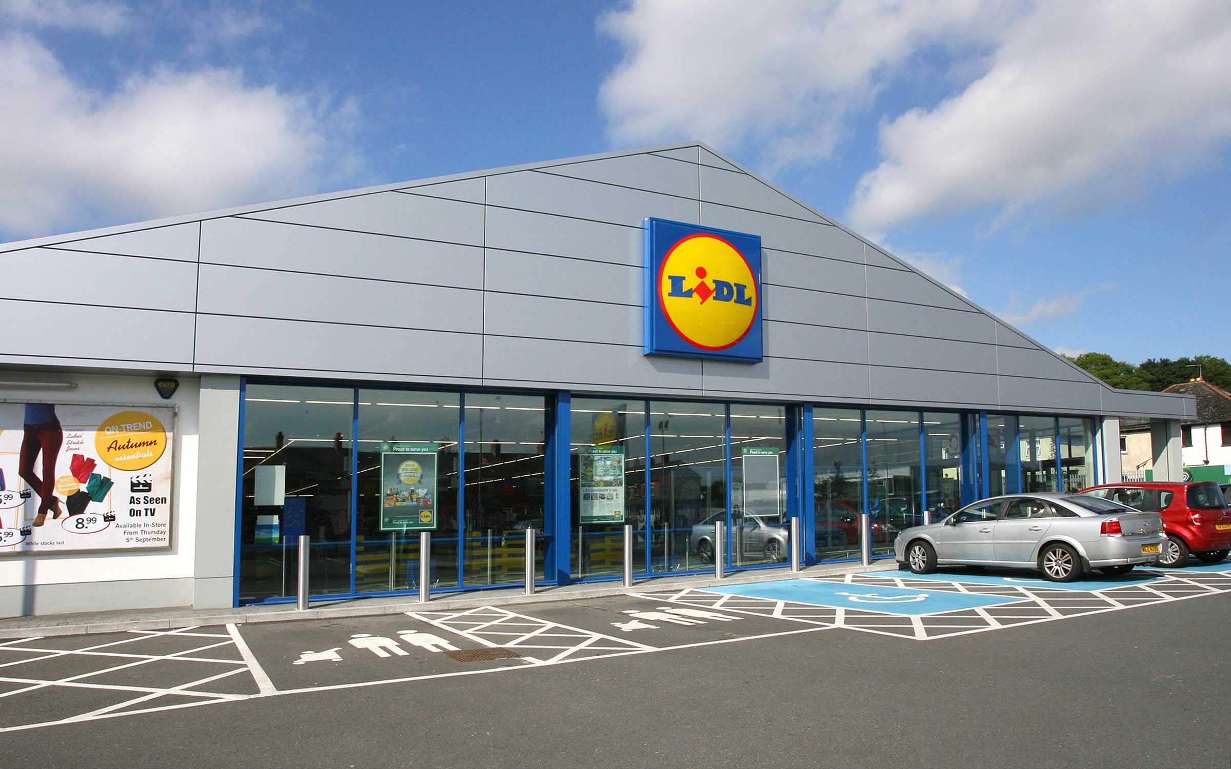 Se inchide Lidl Sebes pentru modernizare