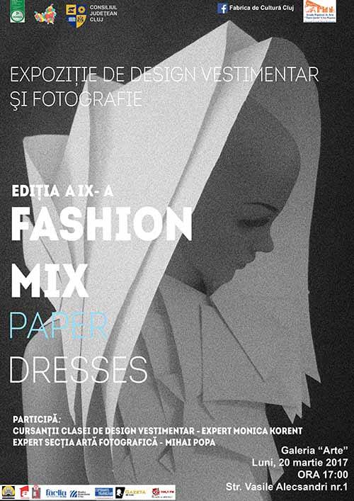 Cluj Napoca: Expoziţie de design vestimentar şi fotografie ,,Paper Dresses”