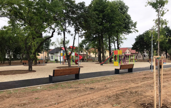Lucrările de amenajare a Parcului Tineretului din Oradea avansează rapid