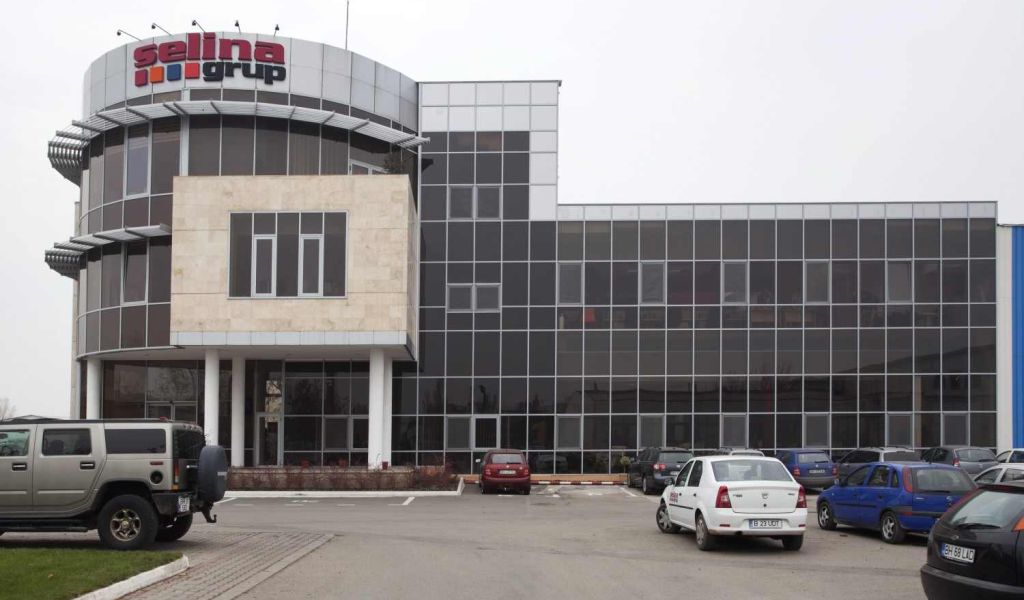 Selina vrea în insolvenţă