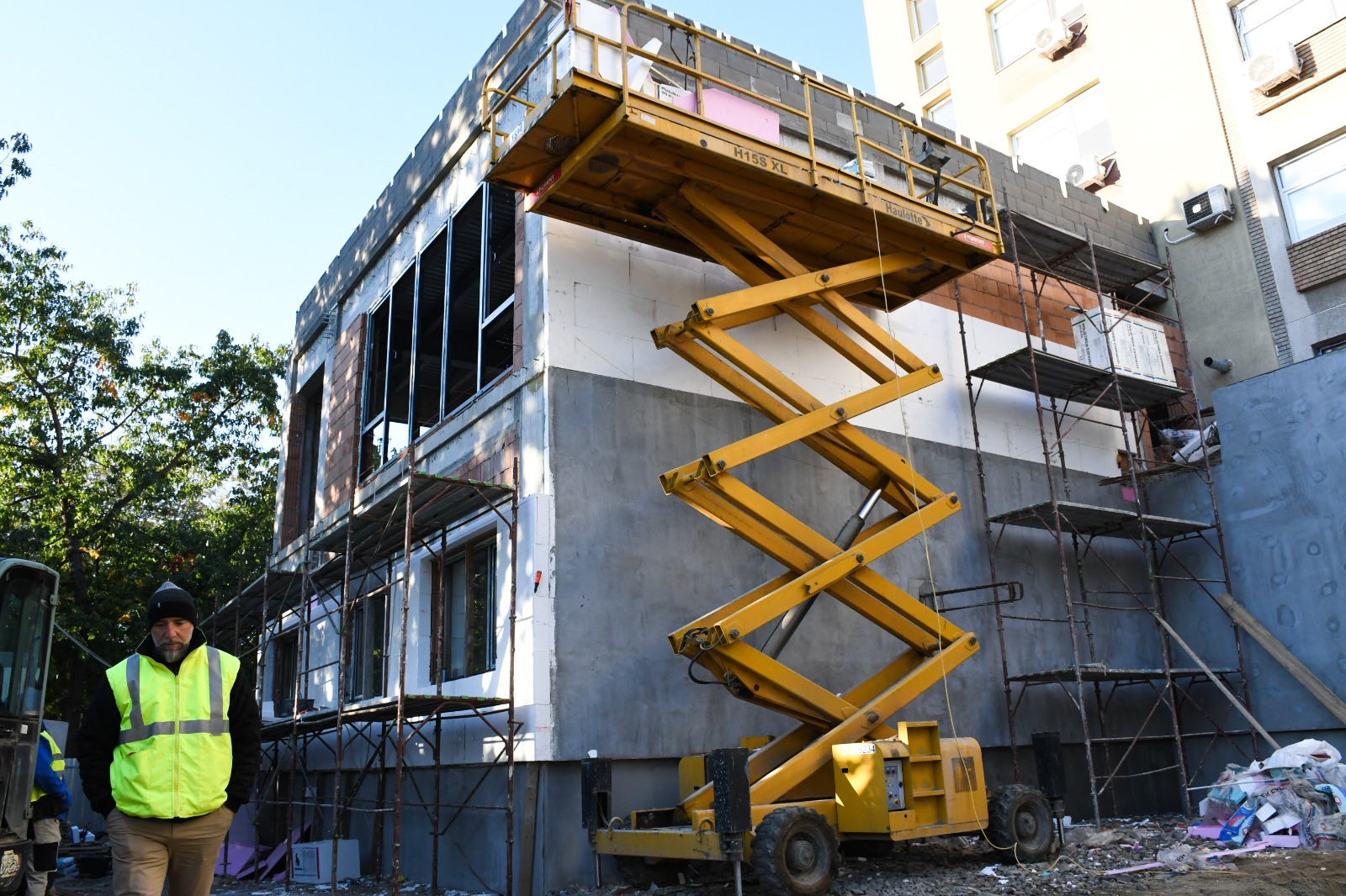 Construcția noii aripi a Unității de Primiri Urgențe (UPU) a Spitalului Județean Satu Mare continuă