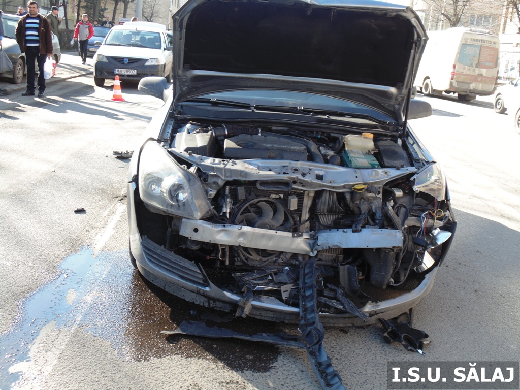 Accident produs pe bulevardul Mihai Viteazul din Zalău