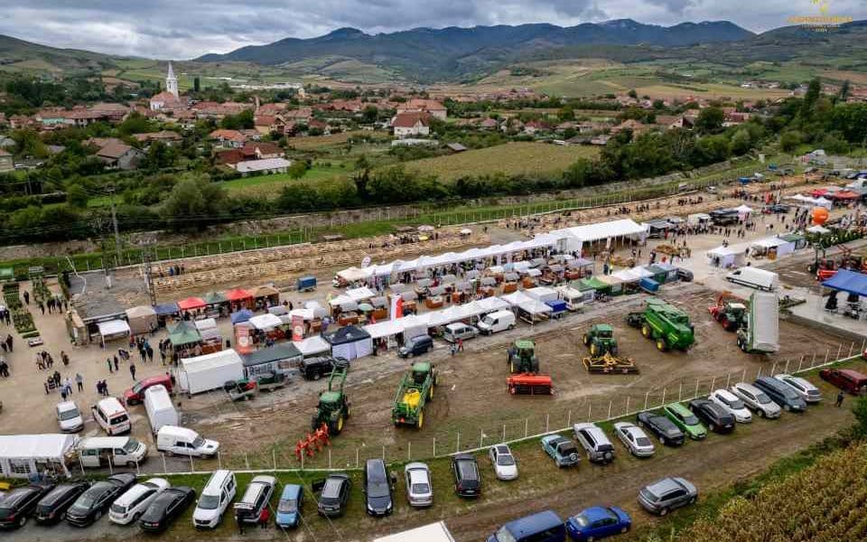 Târgul Apulum Agraria 2023 vă aşteaptă în perioada 16 -17 septembrie, între orele 10,00-18,00, la Ighiu