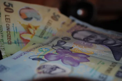 Alba Iulia: Taxele și impozitelor locale aferente anului 2014 pot fi achitate începând de luni 13 ianuarie
