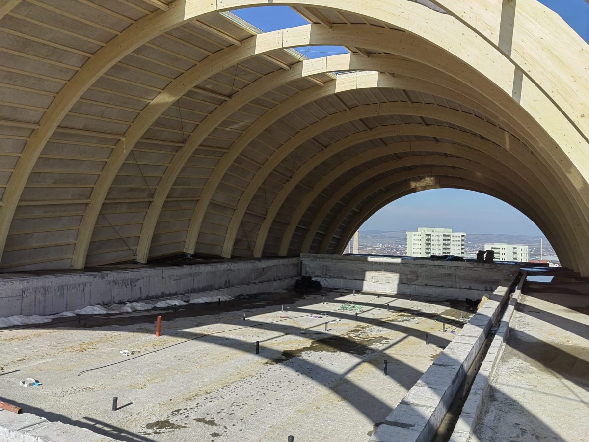Stadiul lucrărilor la bazinul didactic de înot din Zalău