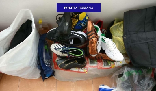 Bunuri contrafăcute, în valoare de peste 300.000 lei, confiscate de polițiștii orădeni, în urma unor percheziții