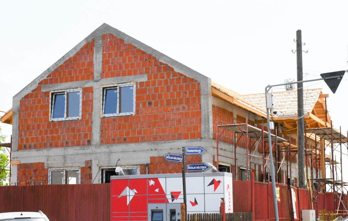 Căsuțele de tip familial construite în județul Satu Mare din fonduri europene, prind contur.