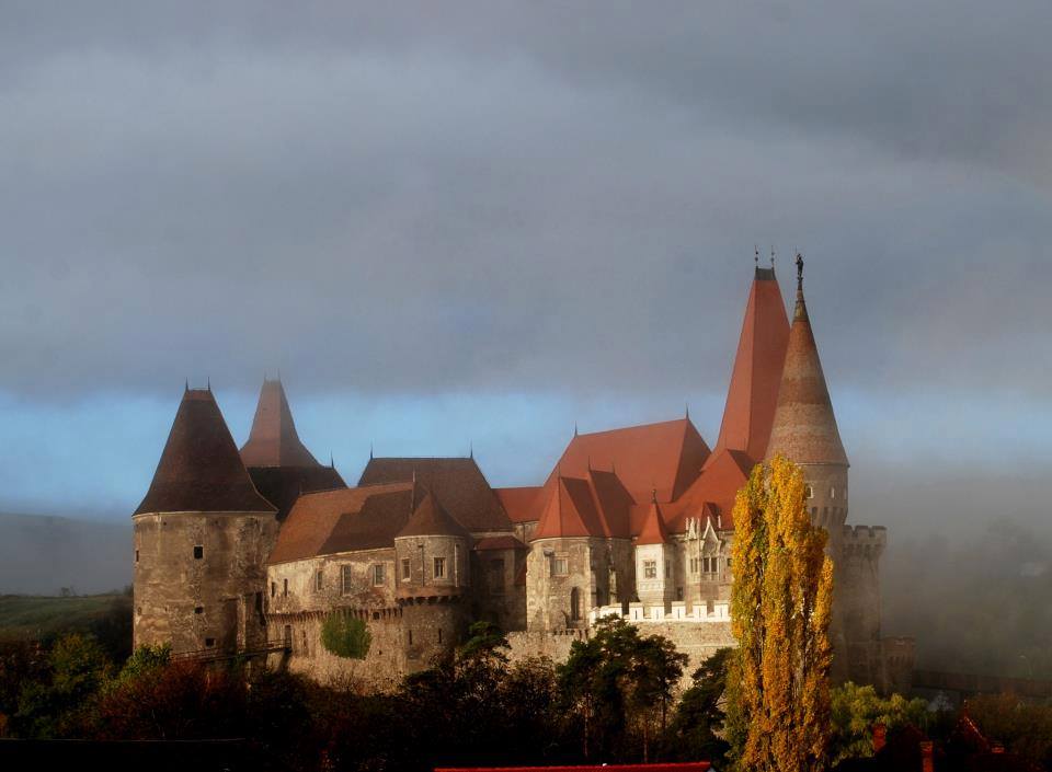 Hunedoara: Crește numărul celor care vizitează Castelul Corvinilor