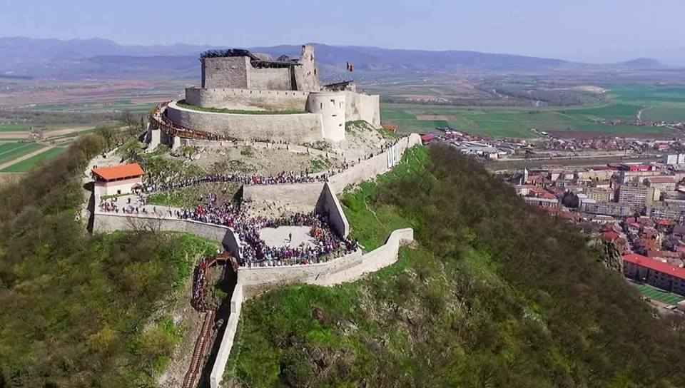 Programul de vizitare a Cetății Deva se modifică de la 1 octombrie