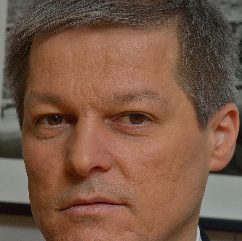 Sălăjeanul Dacian Cioloş, numit prim – ministru al României