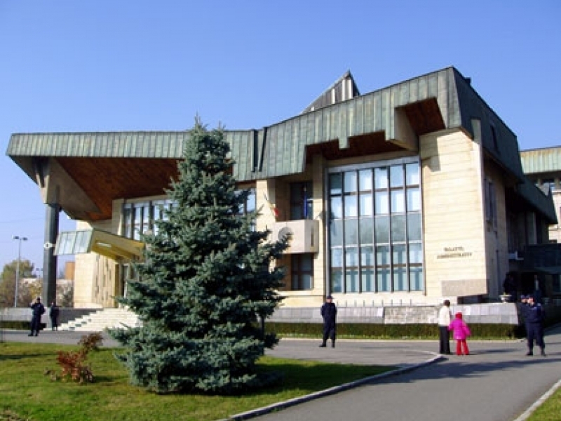 Consiliul Județean Maramureș a alocat bani pentru Culte, Sport și Tineret