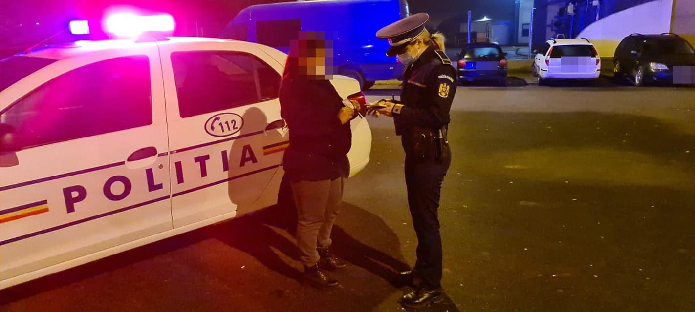 Acţiune de verificare desfăşurată de poliţiştii sătmăreni