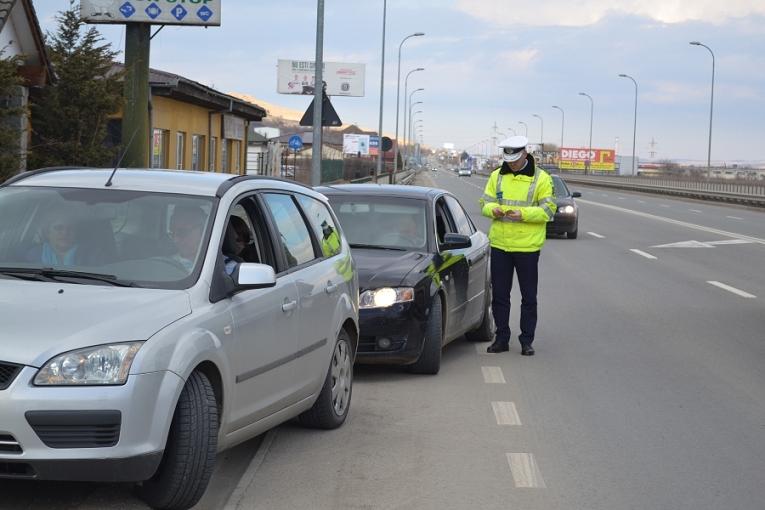 624 de soferi, fara centura, amendati!