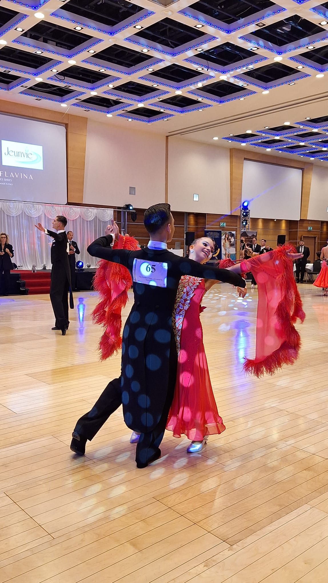 Dansatori de la CSM Deva, în top la London Open