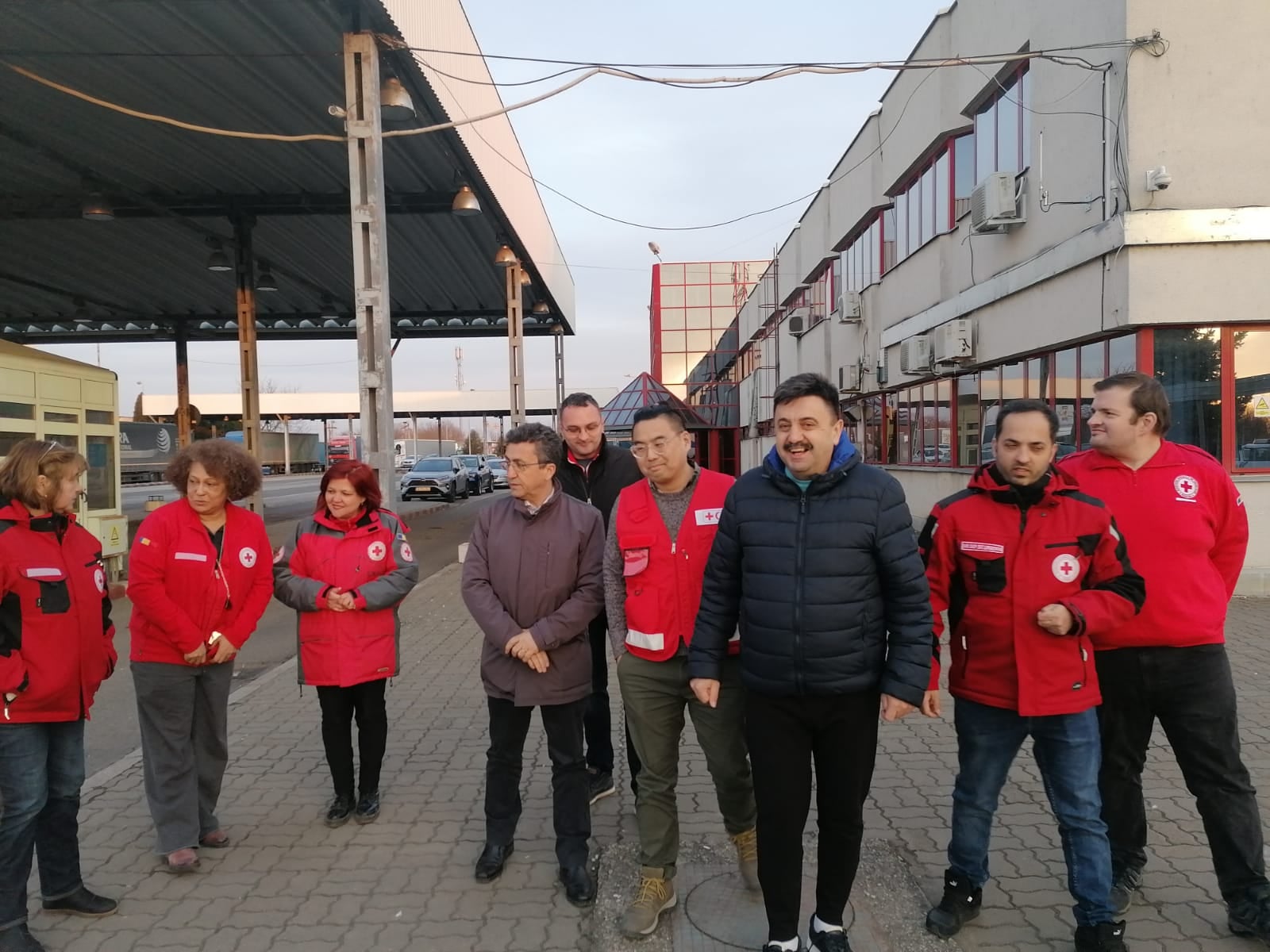 Delegația Federației Internaționale a Societăților de Cruce Roșie și Semilună Roșie, la Vama Petea