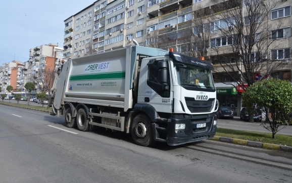 Orădenii se pot debarasa de deșeurile voluminoase în cadrul campaniei de colectare ce demarează săptămâna viitoare