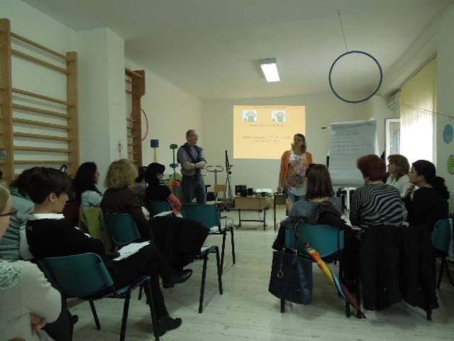 Cluj Napoca: Centrul Şcolar pentru Educaţie Incluzivă, gazda unui expert în problematica comunicării augmentative