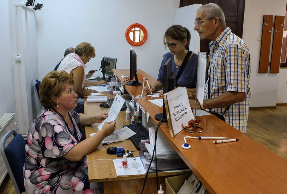 Program prelungit la Evidența Persoanelor Deva, în zilele referendumului
