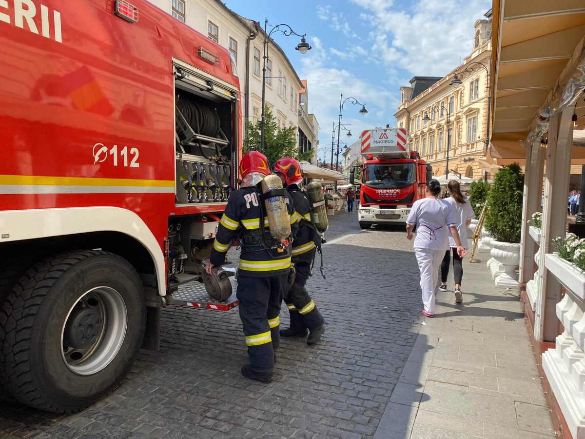 Exercițiu efectuat de ISU Sibiu la un hotel