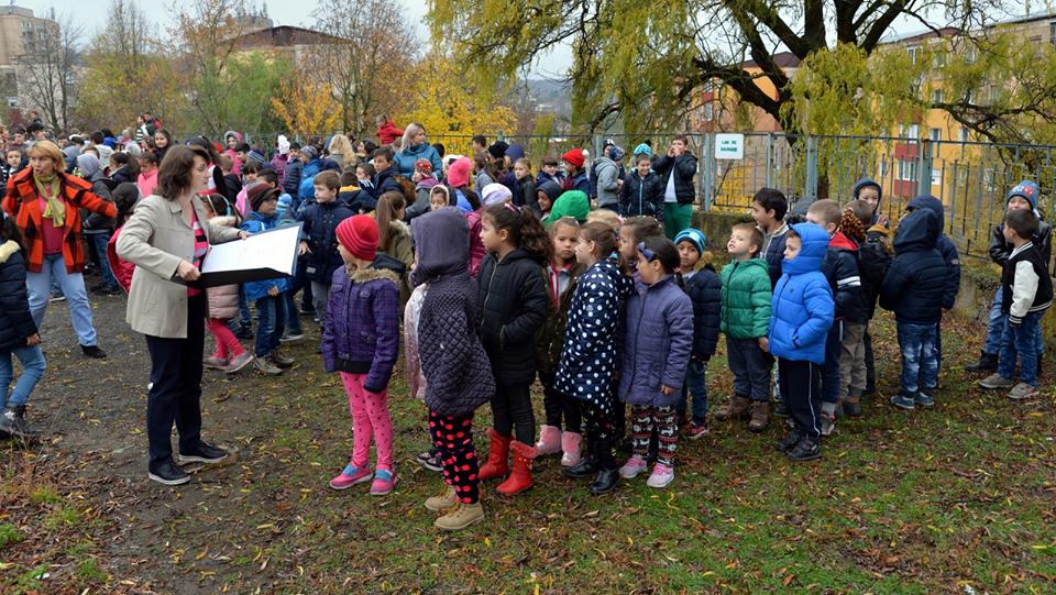 Exercițiile de alarmare și evacuare în școlile din Hunedoara continuă