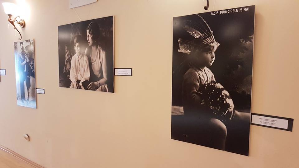 Expoziție foto la Geoagiu-Băi, dedicată regalității și A.S. Regele Mihai I de România